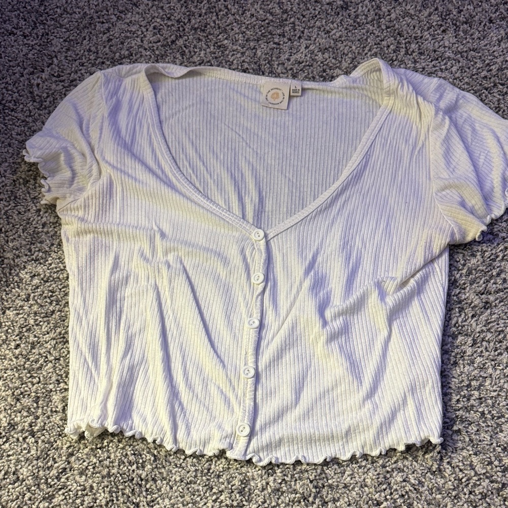 White Button-Up Ribbed Women's Top
